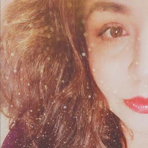 Meet your Posher, Ana
